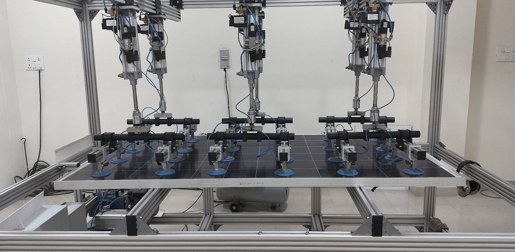 Mechanical load testing of SPV module