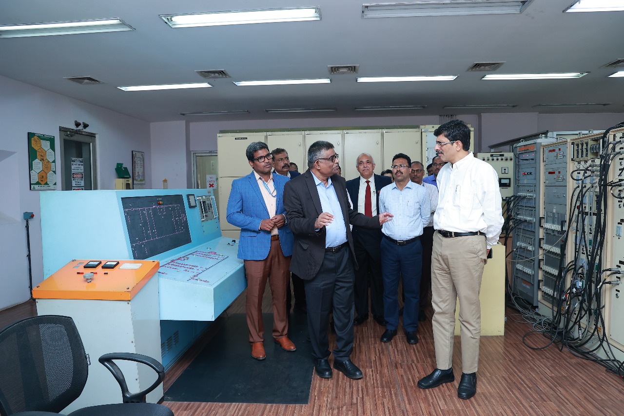 Visit of Shri Pankaj Agarwal, IAS, Sec. (Min. of Power) and Shri Mahabir Prasad, I.R.A.S, JS & Fin. Adviser (Min. of Power) to CPRI, Bengaluru on 22nd May 2025